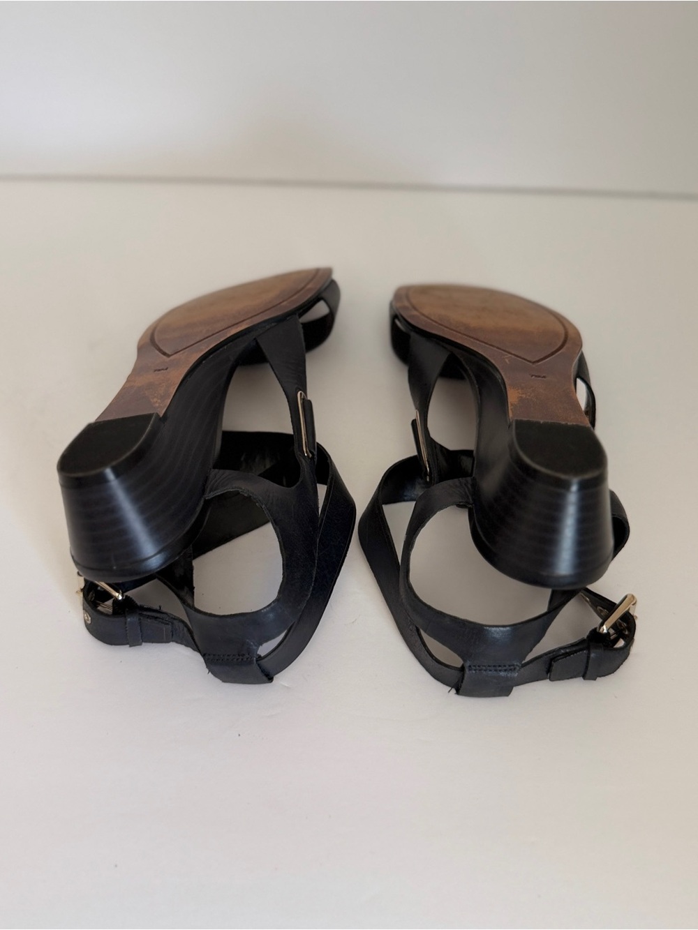 Enzo Angiolini Black Strappy Wedge Sandals - Picture 6 of 11